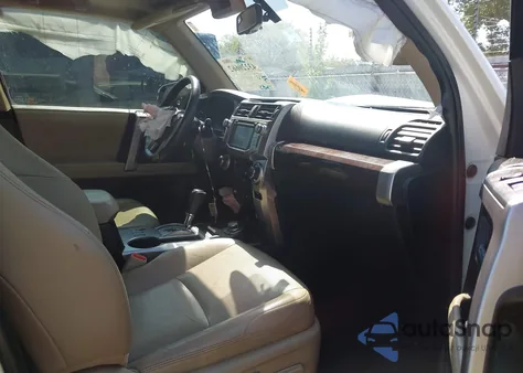 2015 Toyota 4Runner Limited z USA, uszkodzony, nr VIN JTEBU5JR8F5244039